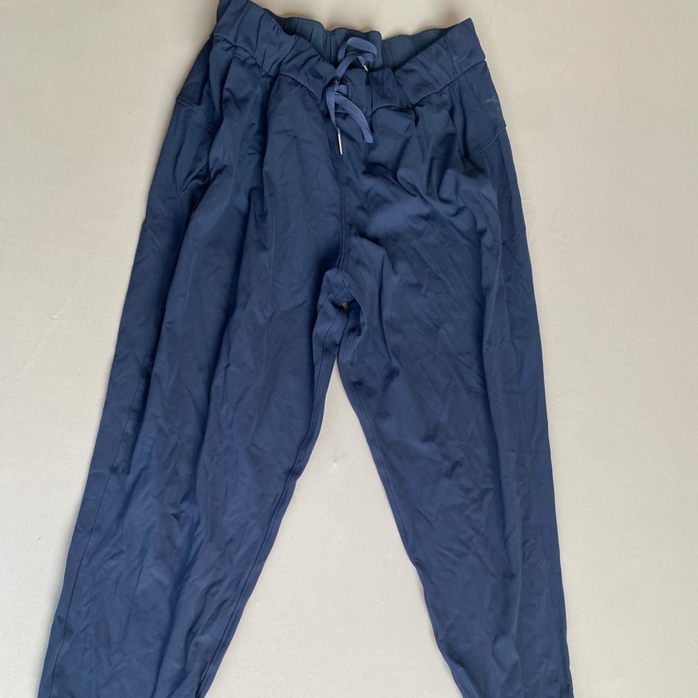 Lulu lemon joggers!